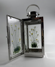 Load image into Gallery viewer, Small Silver White Daisy Lantern
