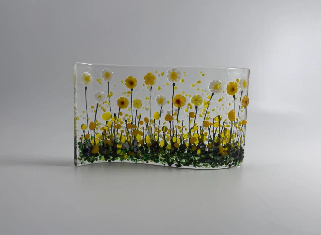 Handcrafted Pretty Fused Glass Yellow and White Flower wave